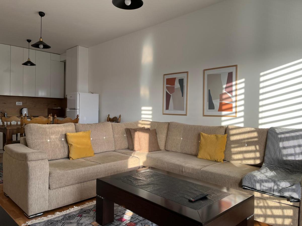 Central Luxury Apartment Pristina Buitenkant foto