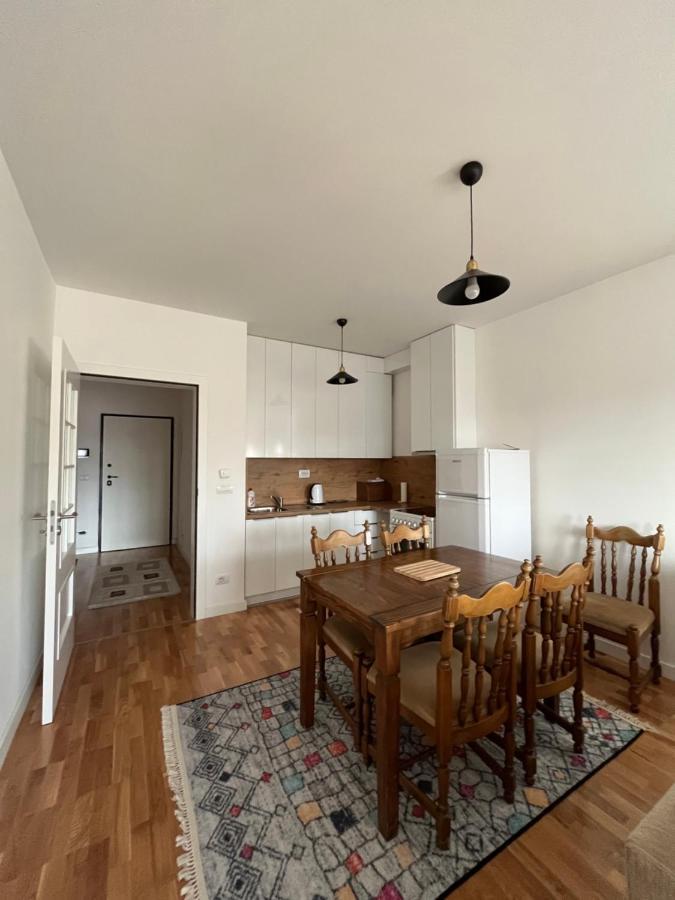 Central Luxury Apartment Pristina Buitenkant foto